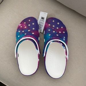Nwt crocs space dye